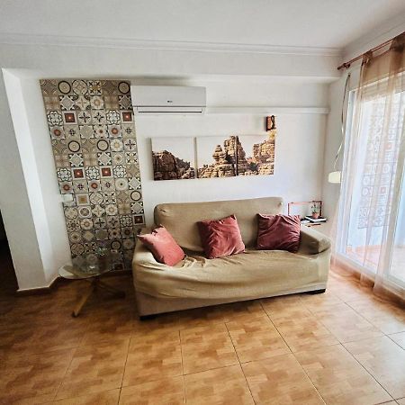 Nice Boutique Flat With Terrace ฟูเอนฮิโรลา ภายนอก รูปภาพ